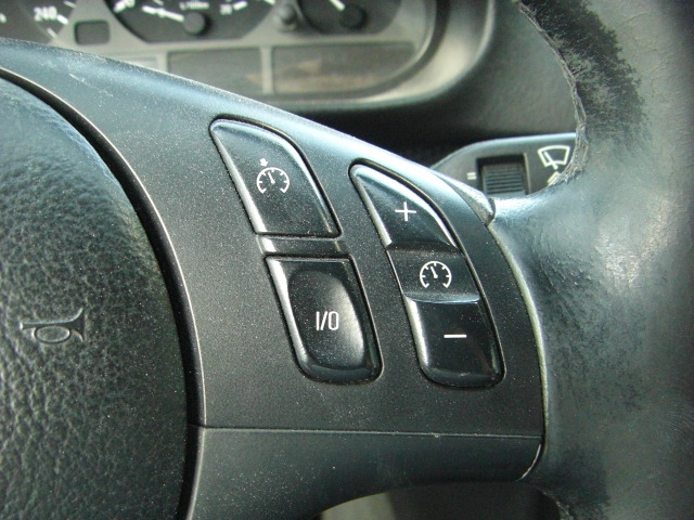 BMW 320 TD COMPAQ 2.0