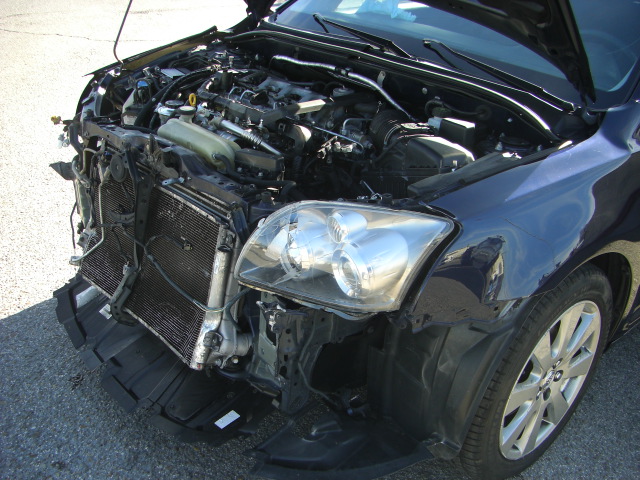 TOYOTA AVENSIS 2.2 D4D 126CV