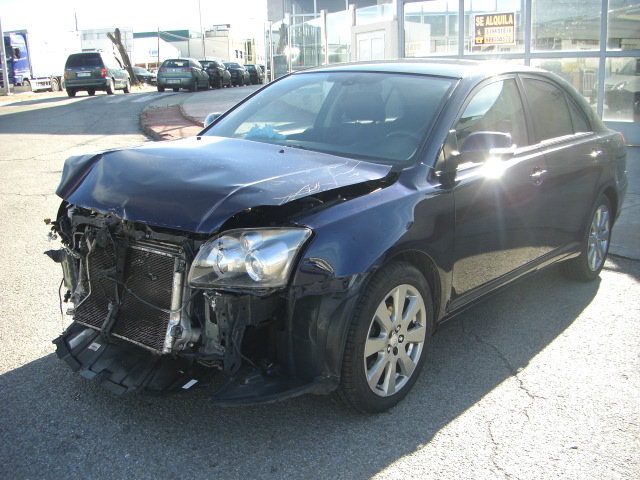 TOYOTA AVENSIS 2.2 D4D 126CV