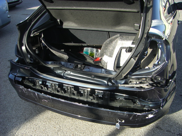 MERCEDES BENZ C-180 GASOLINA 142CV