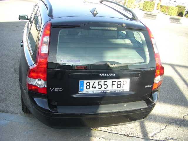 VOLVO V-50 SUMMUM 2.0 D 136CV