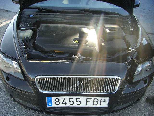 VOLVO V-50 SUMMUM 2.0 D 136CV