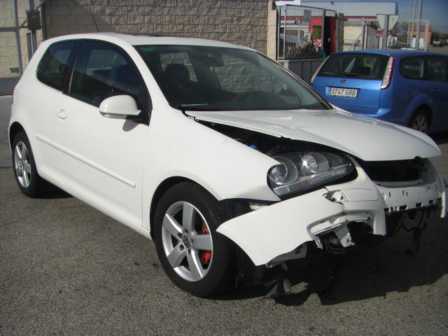 VOLKSWAGEN GOLF GT SPORT 2.0 TDI 140CV