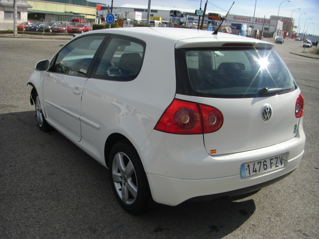 VOLKSWAGEN GOLF GT SPORT 2.0 TDI 140CV