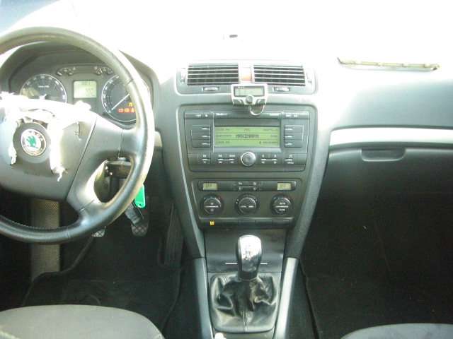 SKODA OCTAVIA 2.0 TDI 140CV