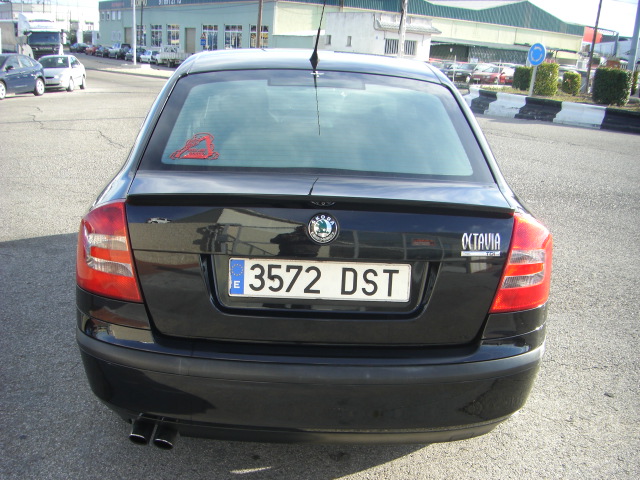 SKODA OCTAVIA 2.0 TDI 140CV