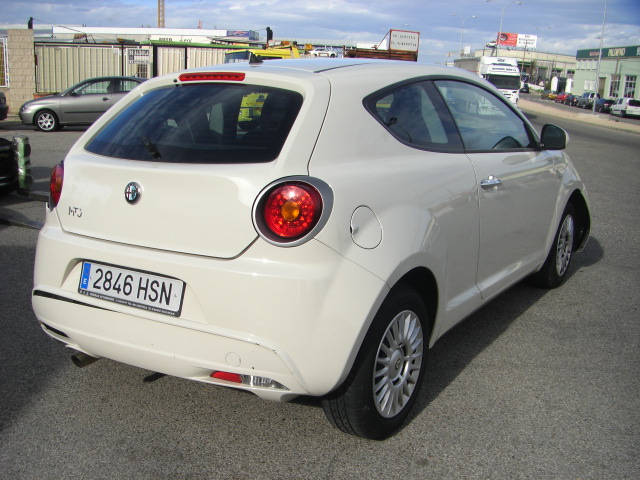 ALFA ROMEO MITO 1.4 GASOLINA 70CV