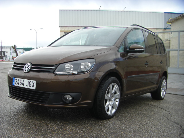 VOLKSWAGEN TOURAN DSG 1.6 TDI 105CV 7PLAZAS