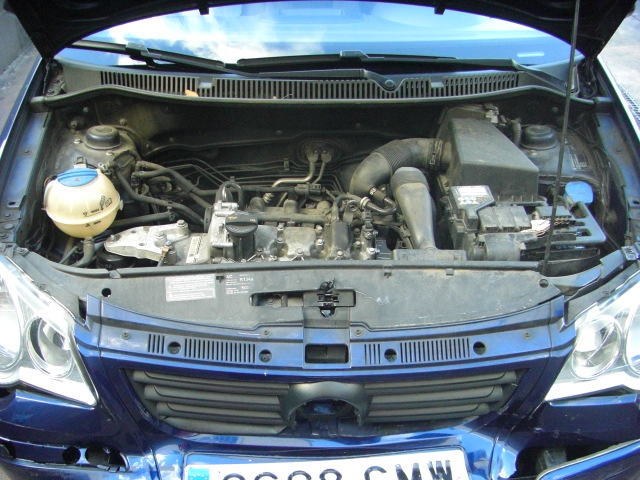 VOLKSWAGEN POLO 1.2 GASOLINA 70CV