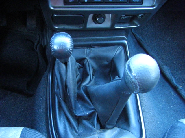 NISSAN NAVARA 2.5 DIESEL 133CV