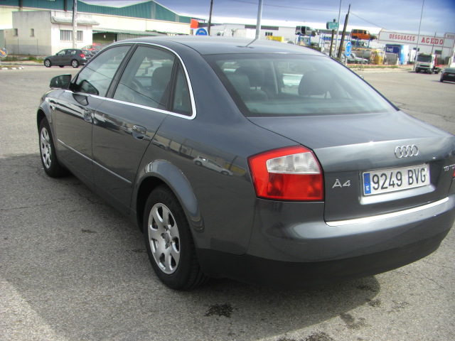 AUDI A 4 1.9 TDI 130CV