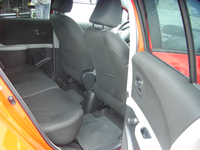 TOYOTA YARIS 1.3 GASOLINA 100CV