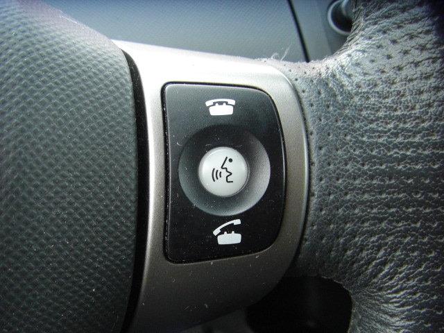 TOYOTA YARIS 1.3 GASOLINA 100CV