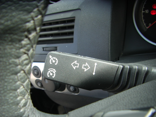 OPEL ASTRA GTC 1.9 CDTI COSMO 120CV