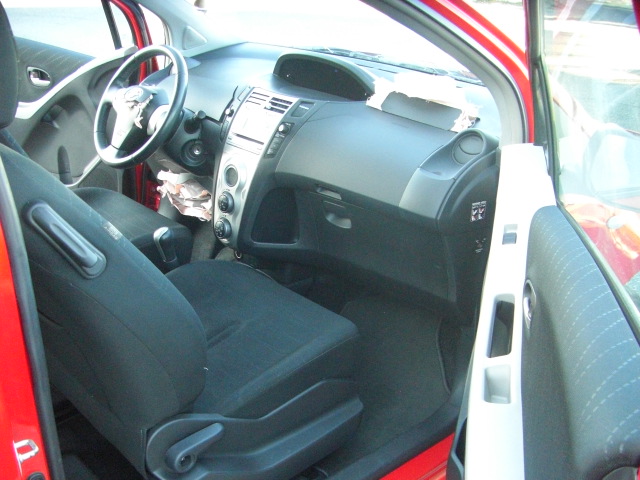 TOYOTA YARIS 1.4 D4D SOL 90CV