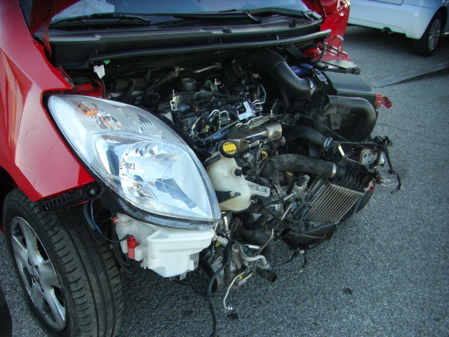 TOYOTA YARIS 1.4 D4D SOL 90CV