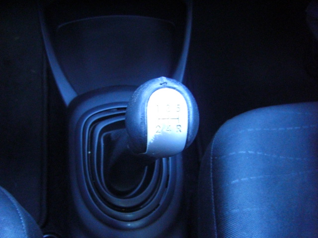 TOYOTA YARIS 1.4 D4D SOL 90CV