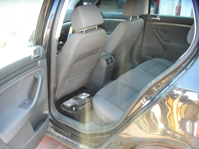 VOLKSWAGEN GOLF V 1.9 TDI 105CV