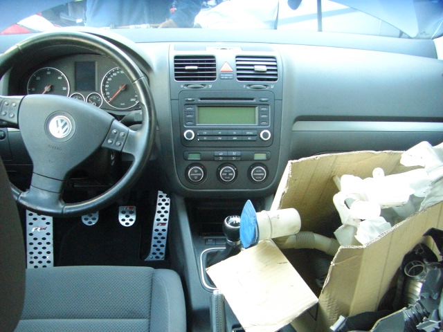 VOLKSWAGEN GOLF V 1.9 TDI 105CV