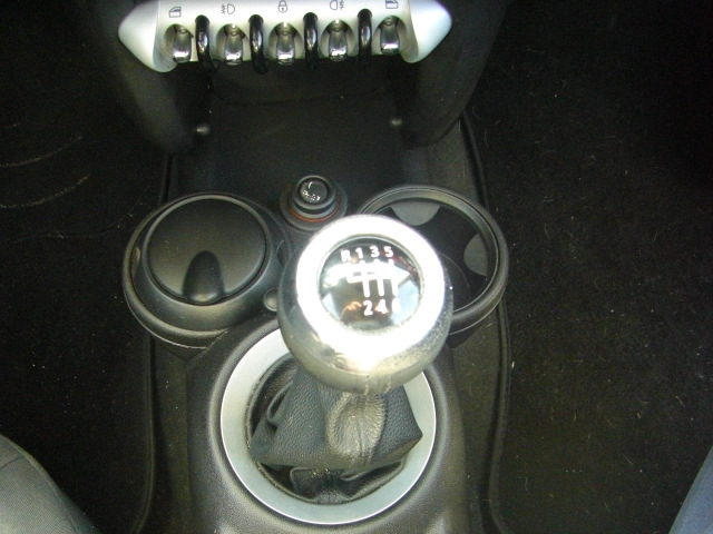 MINI COOPER D 1.6 108CV