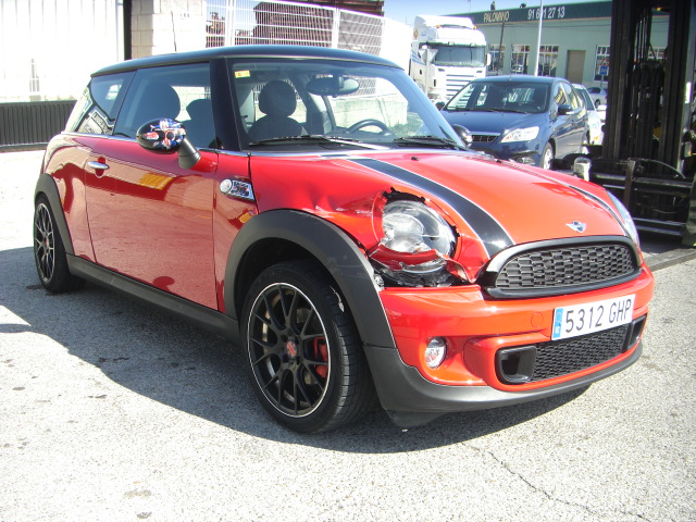 MINI COOPER D 1.6 108CV