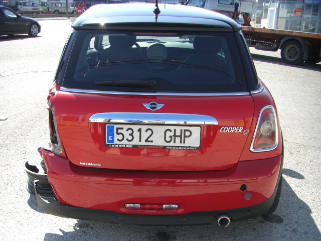 MINI COOPER D 1.6 108CV