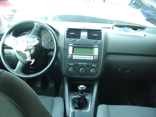 VOLKSWAGEN GOLF 1.9 TDI 105CV