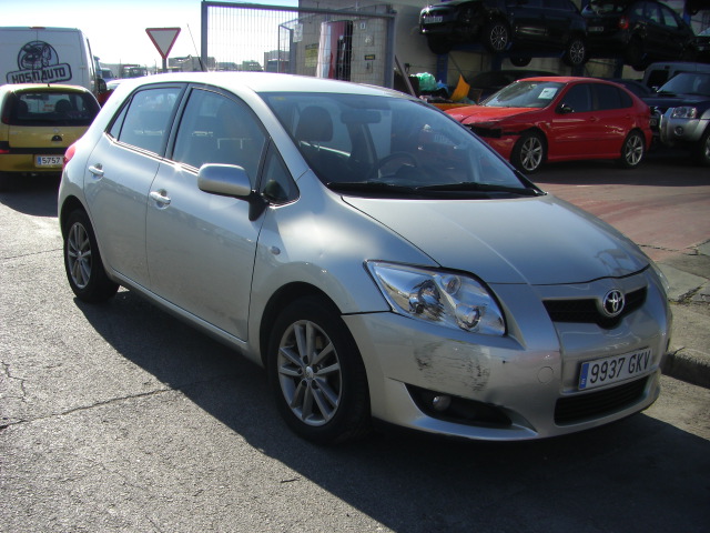TOYOTA AURIS 2.0 D4D 126CV