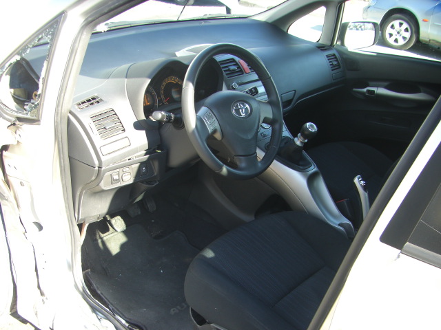 TOYOTA AURIS 2.0 D4D 126CV