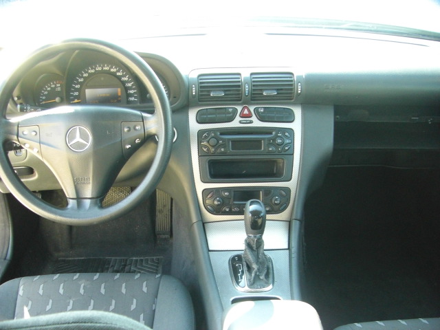 MERCEDES BENZ C 220CDI 2.2 142CV AUTOMATICO