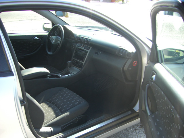 MERCEDES BENZ C 220CDI 2.2 142CV AUTOMATICO