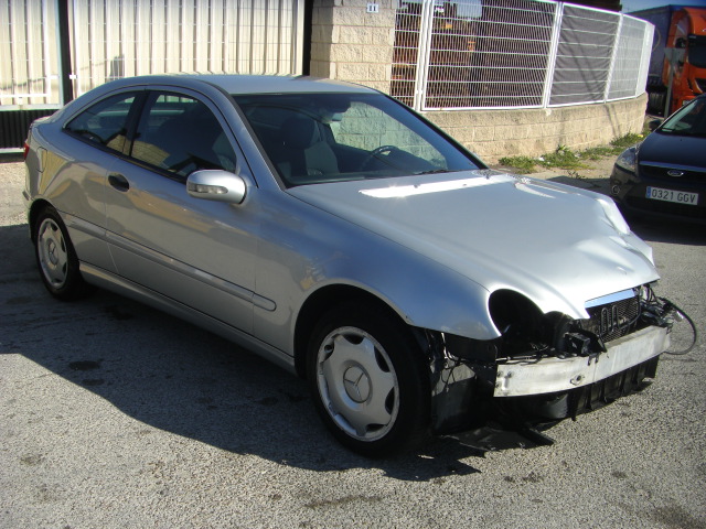 MERCEDES BENZ C 220CDI 2.2 142CV AUTOMATICO