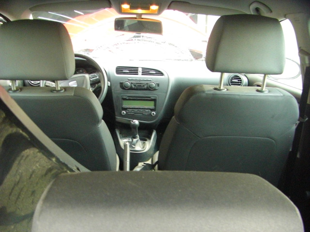 SEAT LEON 1.6 TDI 105CV