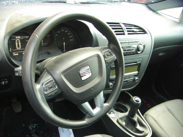 SEAT LEON 1.6 TDI 105CV