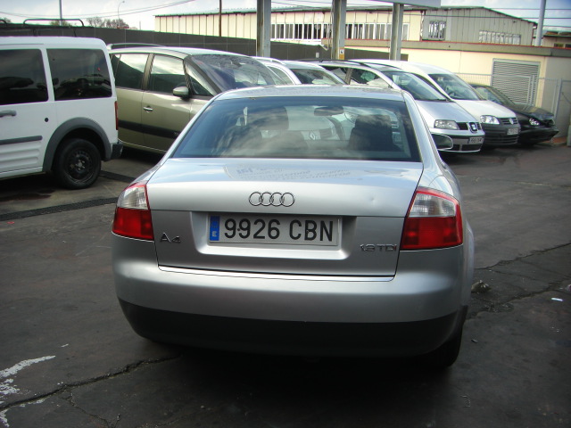 AUDI A 4 1.9 TDI 130CV