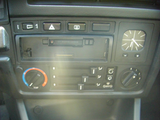 BMW 324 D AUTOMATICO 2.4 89CV