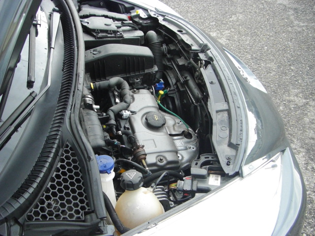 PEUGEOT 207 ACTIVE 1.4 GASOLINA 73CV