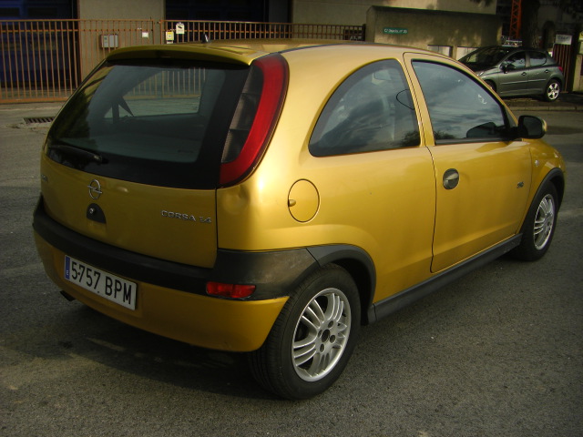 OPEL CORSA 1.4 GASOLINA 90CV