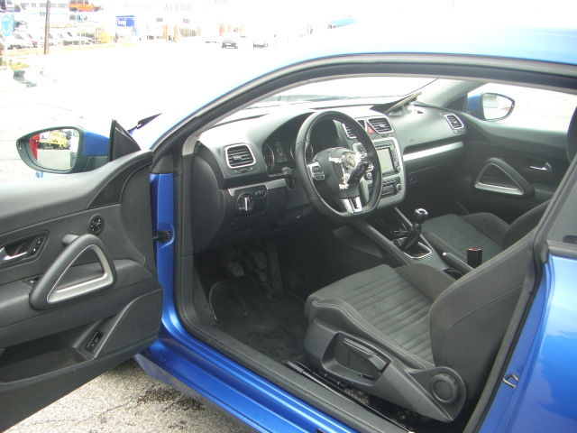 VOLKSWAGEN SCIROCCO 2.0 TDI 140CV