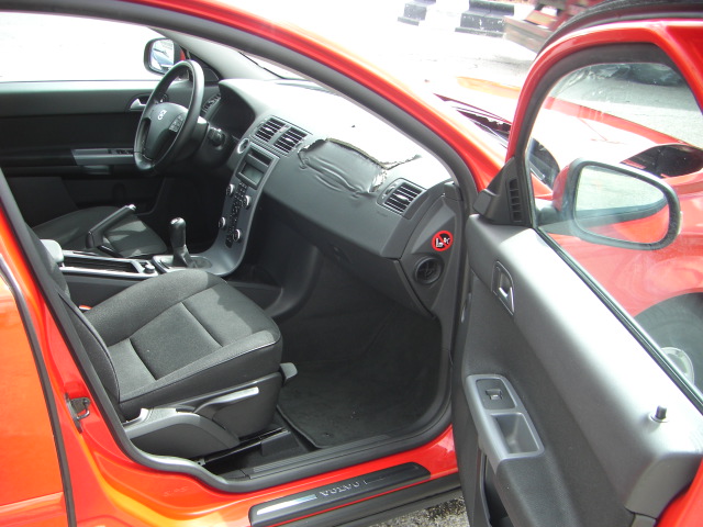 VOLVO S40 KINETIC 1.6 D 110CV