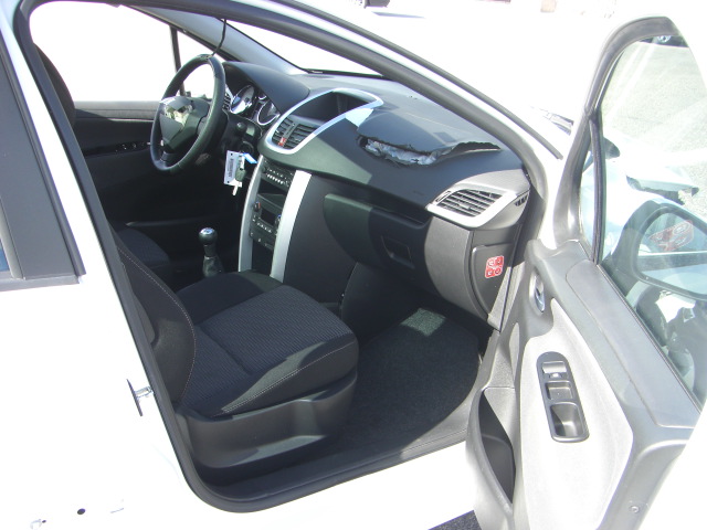 PEUGEOT 207 SW SPORT 1.6 HDI 110CV