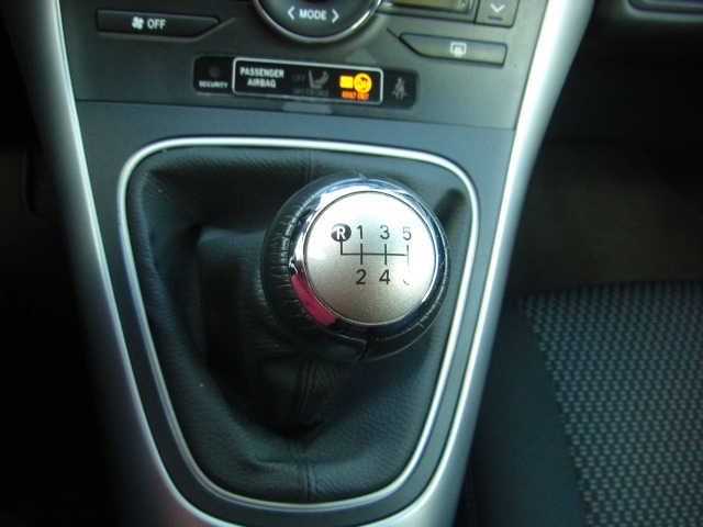 TOYOTA AURIS 1.4 D4D 90CV