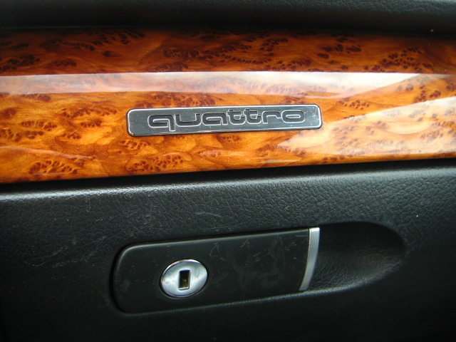 AUDI A-4 3.0 INY 200CV