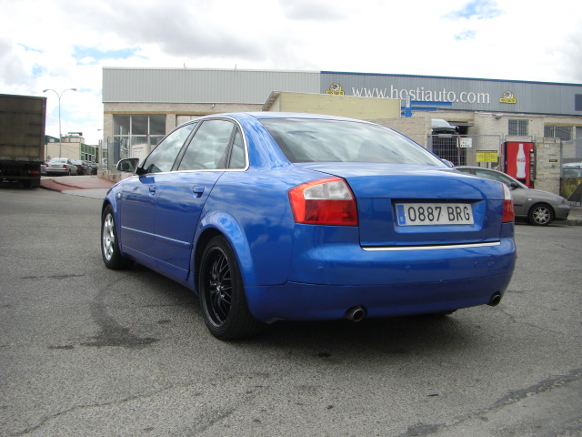 AUDI A-4 3.0 INY 200CV