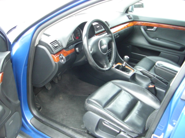 AUDI A-4 3.0 INY 200CV