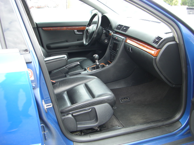 AUDI A-4 3.0 INY 200CV