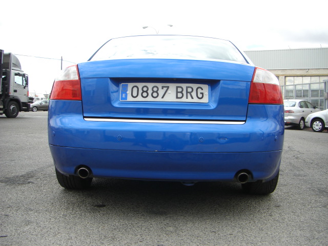 AUDI A-4 3.0 INY 200CV
