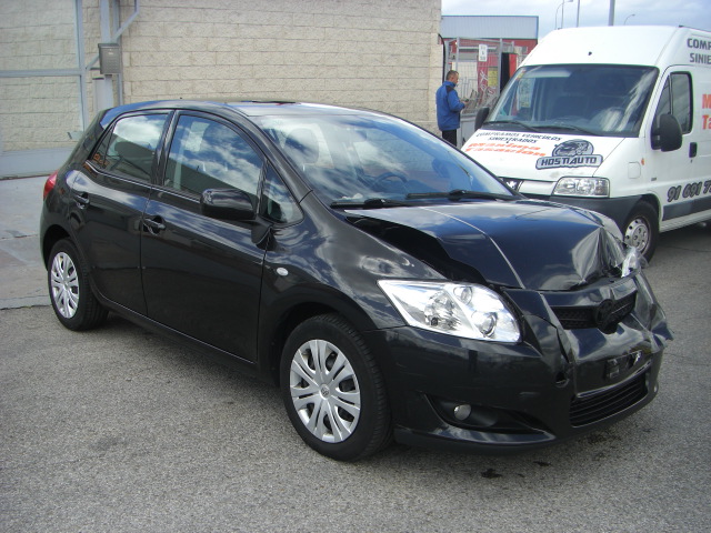 TOYOTA AURIS LUNA 2.0 D4D 126CV