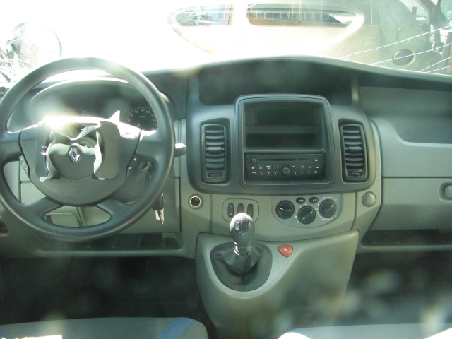 RENAULT TRAFIC 2.0 DCI 115CV