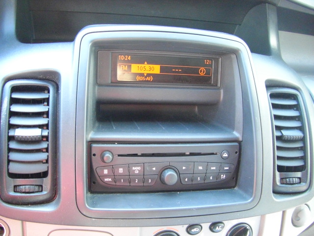 RENAULT TRAFIC 2.0 DCI 115CV